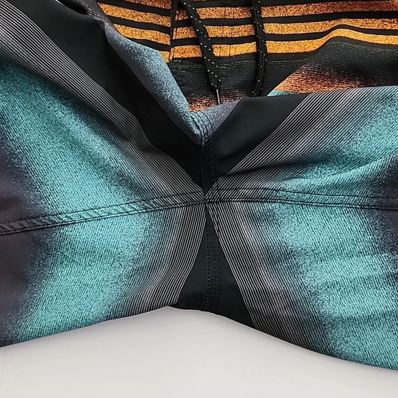 Burnside Men's Swim Shorts  Size 34 - Picture 11 of 14